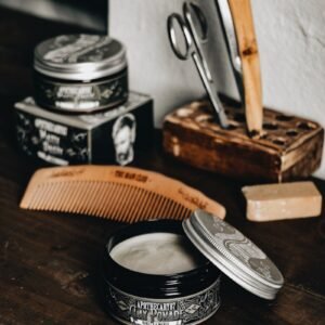 brown wooden handled knife on brown wooden chopping board